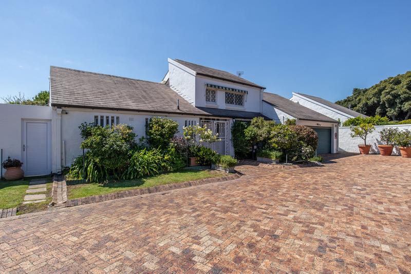 3 Bedroom Property for Sale in Constantia Western Cape